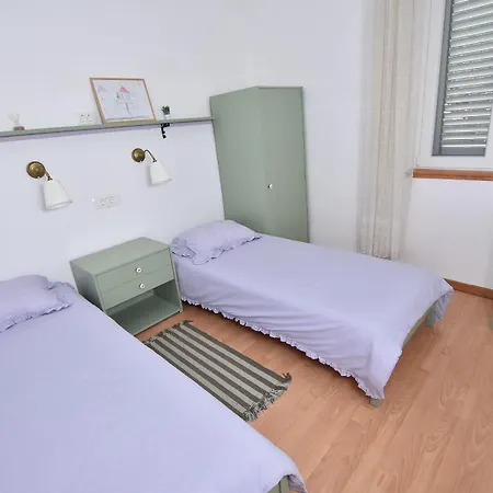 House Periska
