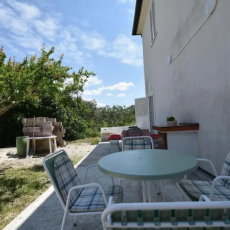 House Periska Hébergement de vacances *