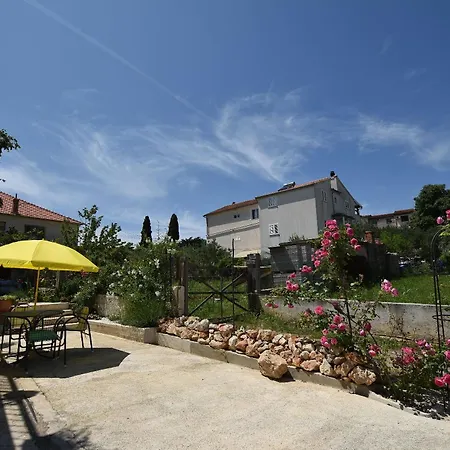 House Periska Hébergement de vacances *