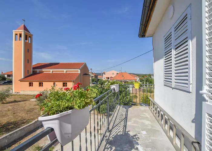 Σπίτι διακοπών House Periska