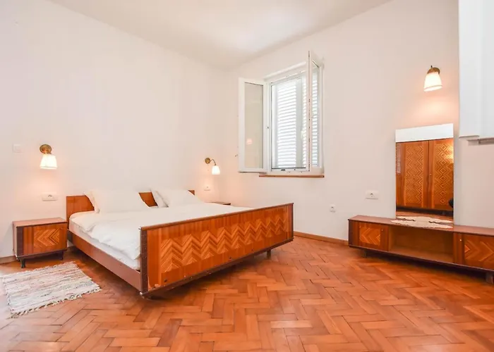 House Periska * Mrljane